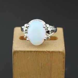 Size 8 Silver Opal Ring NEW